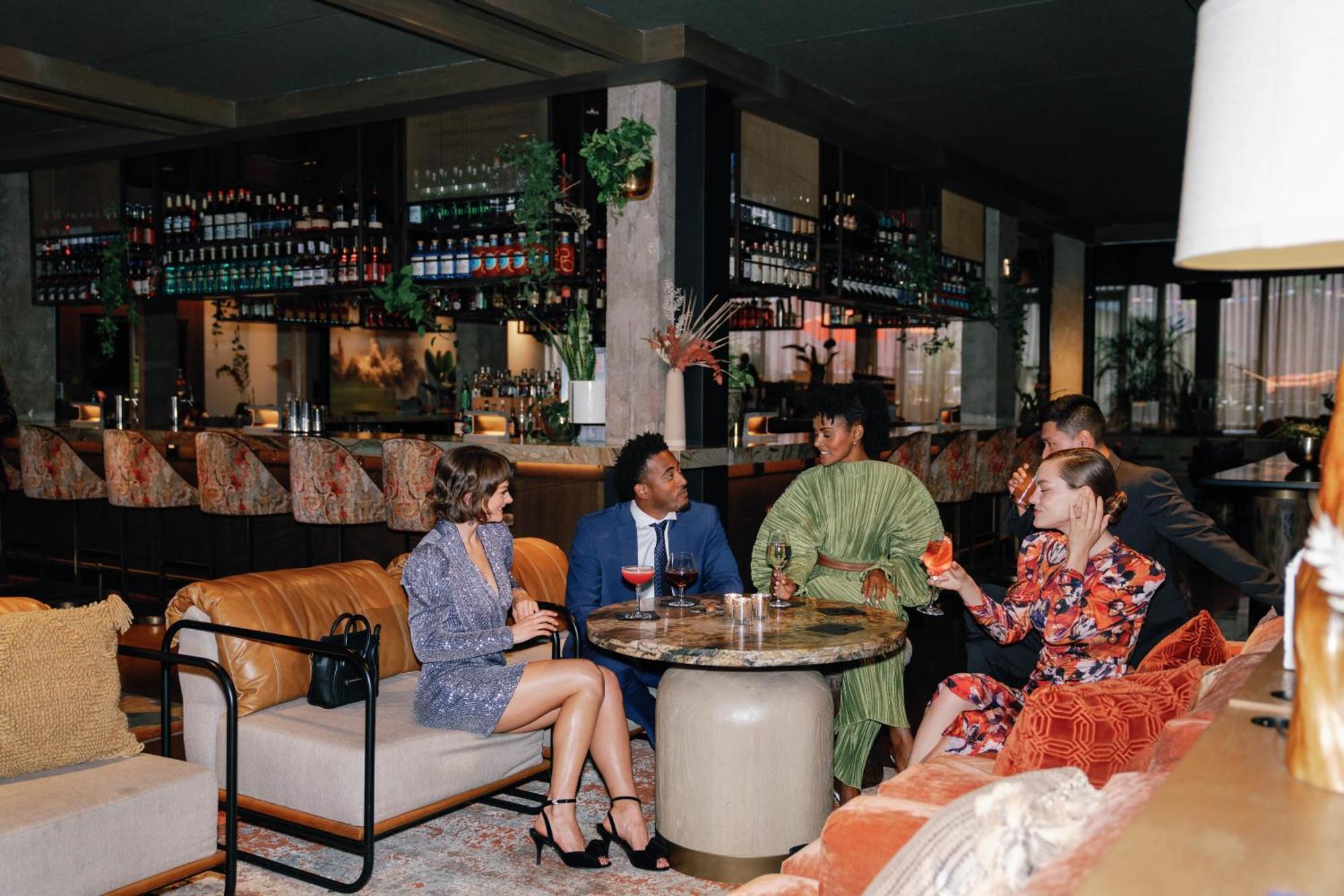 Vignette Collection Yours Truly Dc By Ihg واشنطن المظهر الخارجي الصورة The bar at the Standard East Village