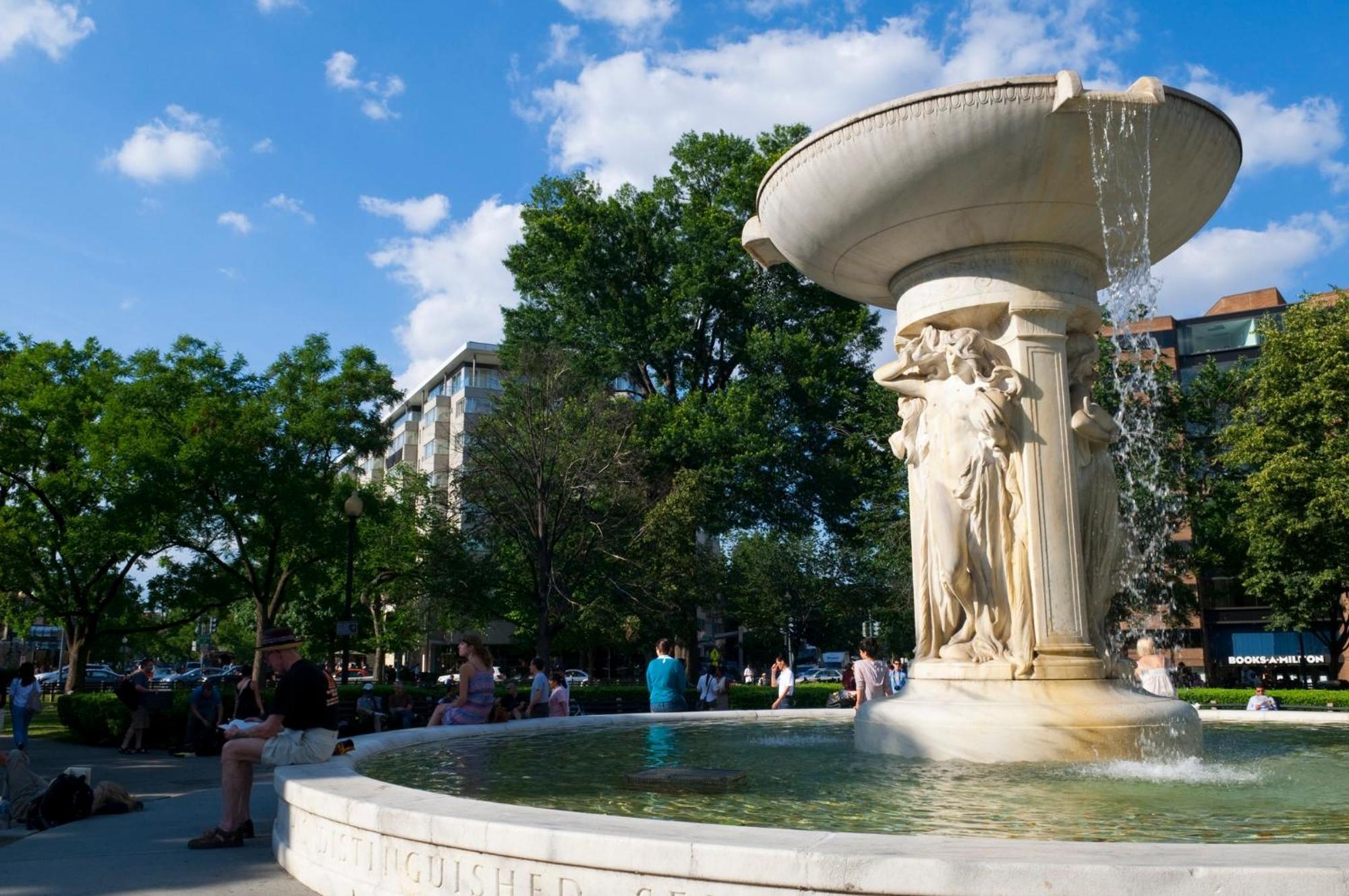 Vignette Collection Yours Truly Dc By Ihg واشنطن المظهر الخارجي الصورة Fountain in the park